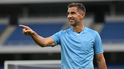 Durban City FC head coach Khalil Ben Youssef praised match referee Jelly Chavani following their narrow 2-1 extra-time...